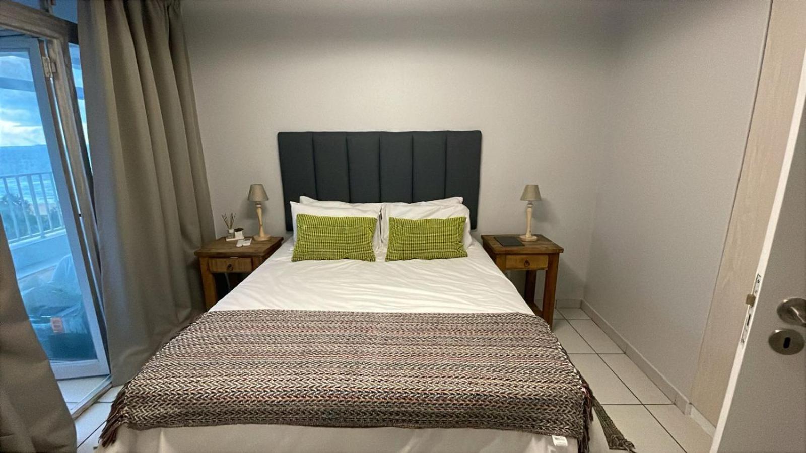 Apartment Kyalanga Beachfront Durban
